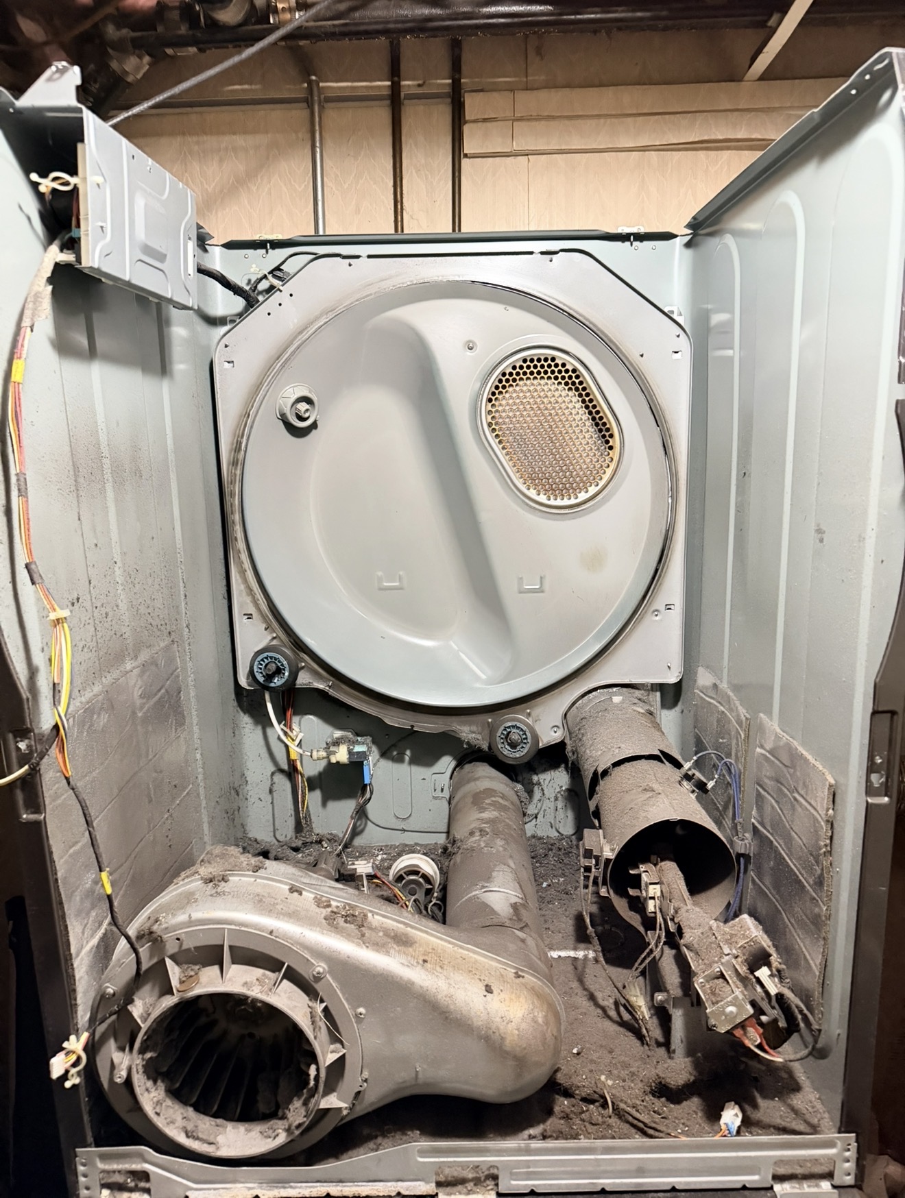 Samsung dryer heavy lint accumulation at blower housing — HC1 overheating condition Great Kills 10308